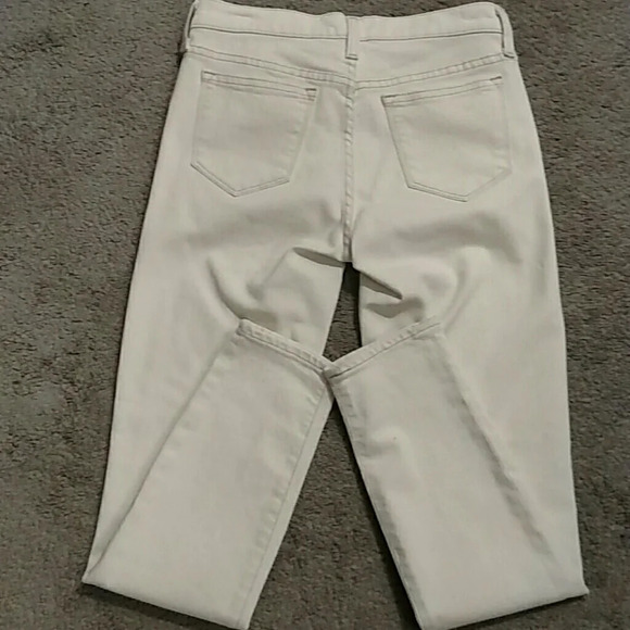 J crew Toothpick Ankle Jeans Off-white. Size 27 - Picture 3 of 6